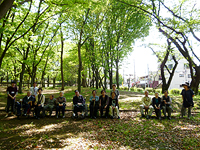 act_02.jpg(93358 byte)
